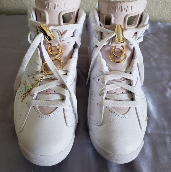 Jordan Womens Retro 6 Charm Ring Sneakers Shoes 5.5 Hard To Find!! - Picture 8 of 16